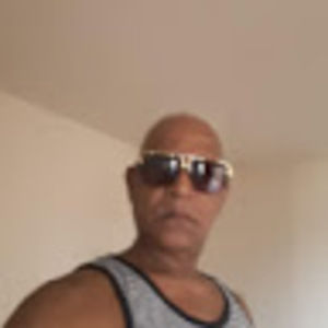 Meet your Posher, Tomas